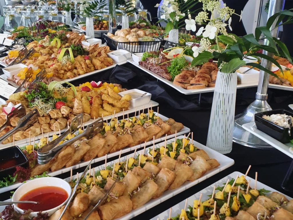 Pulma, sünnipäeva, konverentsi toitlustus ja bufee. Caviar Catering