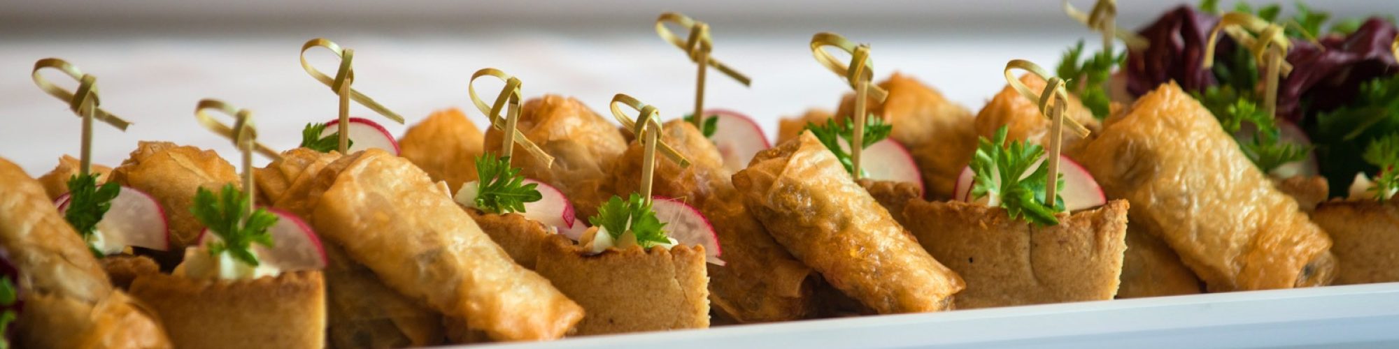 Bufee ja toitlustus. Caviar Catering